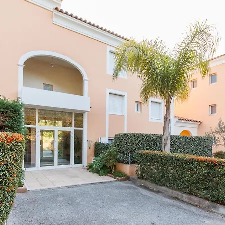 La Girelle De Giens Apartment *